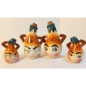 Vtg Japan Onion Anthropomorphic 4 pc Cruet Set Oil/ Vinger, Salt & Pepper Shaker